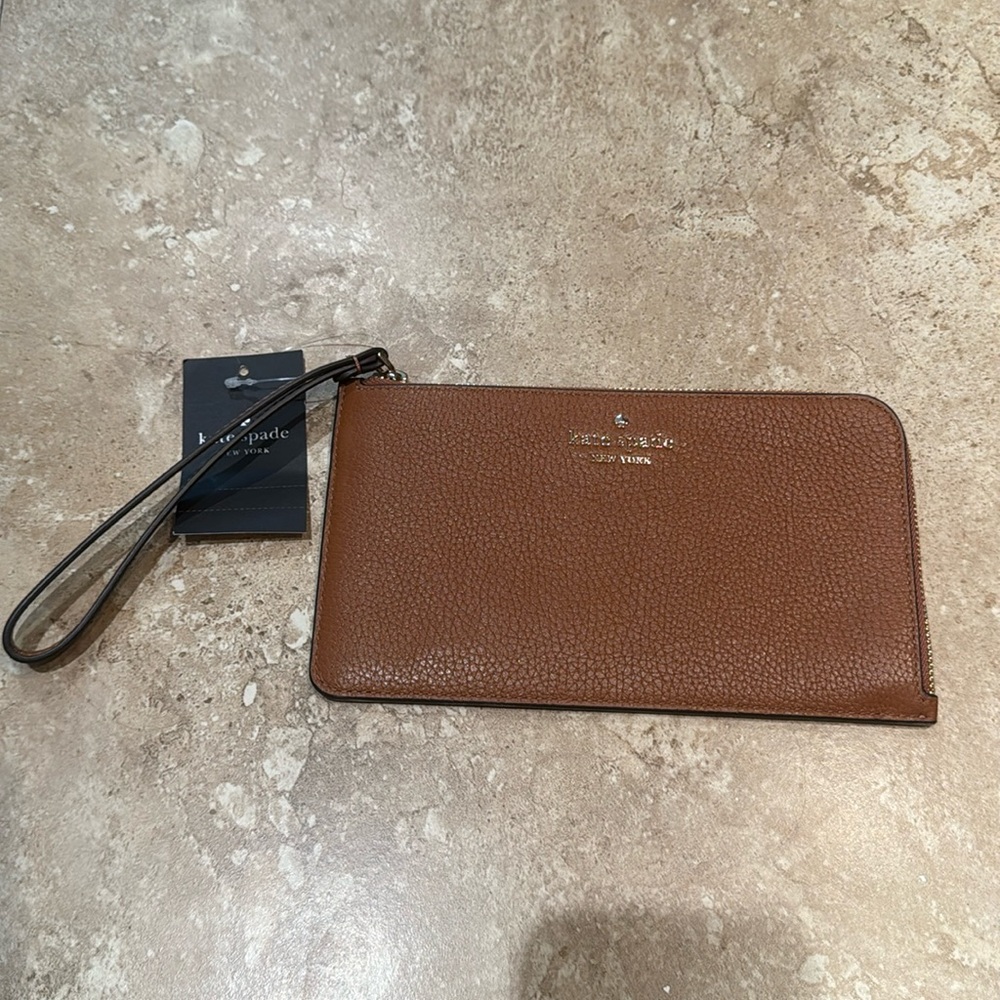 Brand new with tags Kate Spade medium wristlet